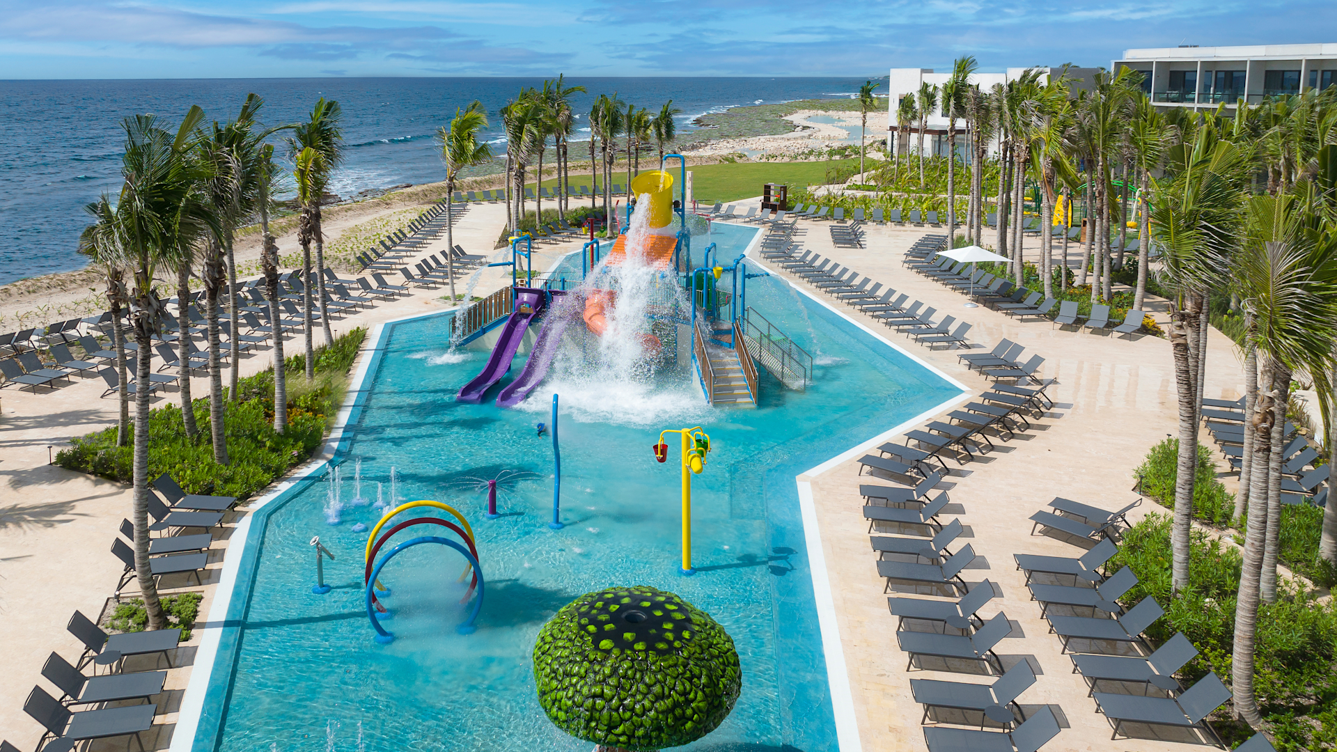 Aerial Hilton Tulum 072679 2